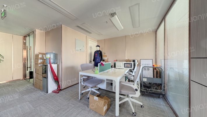 万达广场公寓西区二手房实景图