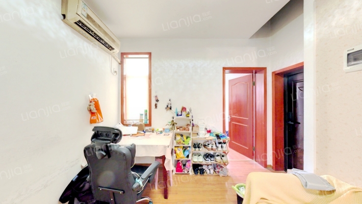 康美里小区二手房实景图