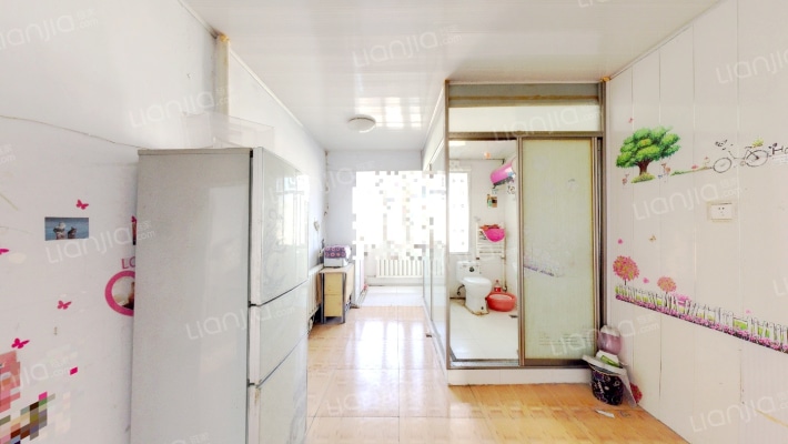 通用小区二手房实景图