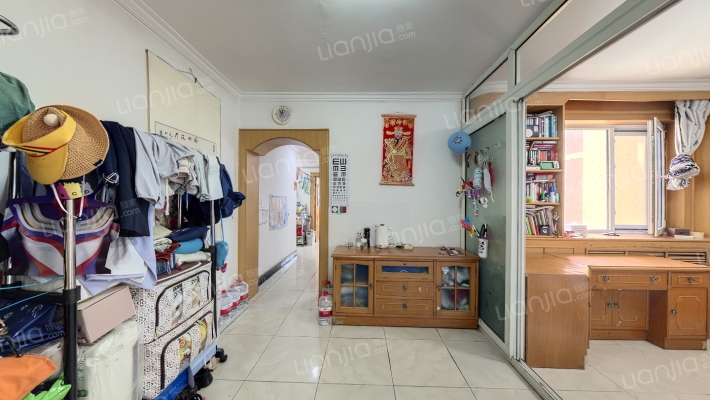 金顶街四区二手房实景图