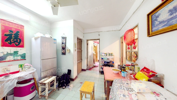 游府新村二手房实景图