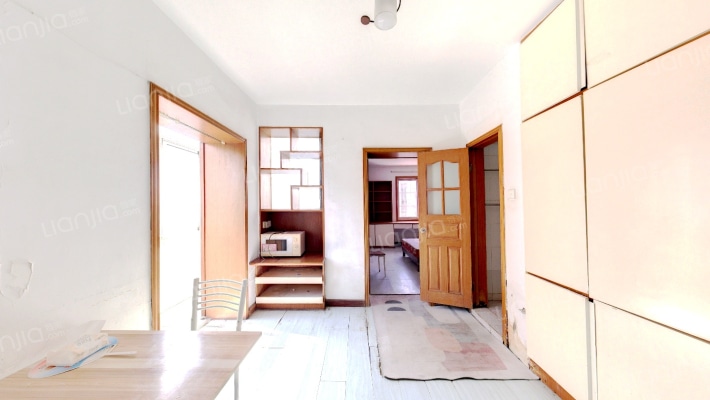 光明新村二手房实景图