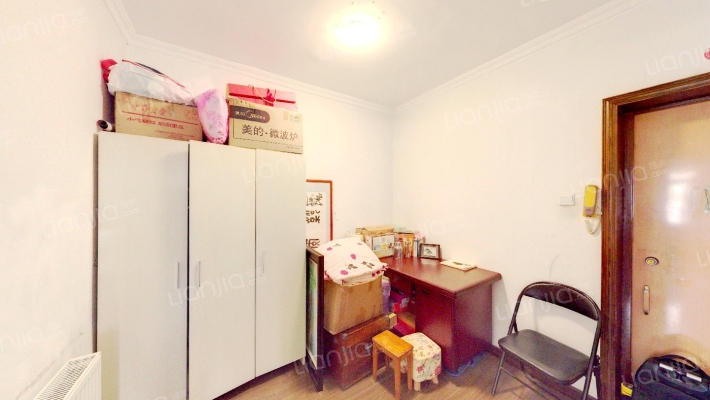 气象局宿舍二手房实景图