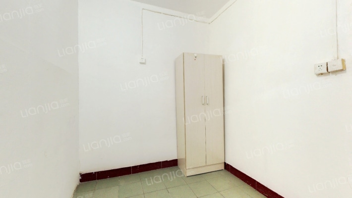 顺源里二手房实景图