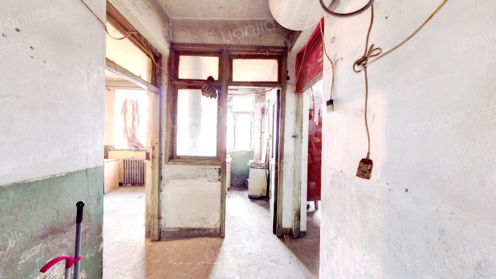 新立里二手房实景图