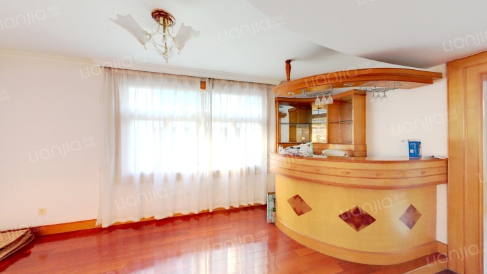 新亚花园二手房实景图