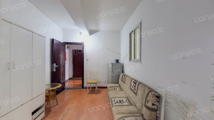 野风海天城二手房实景图