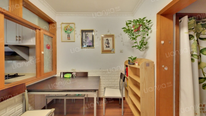 卫岗25号小区二手房实景图