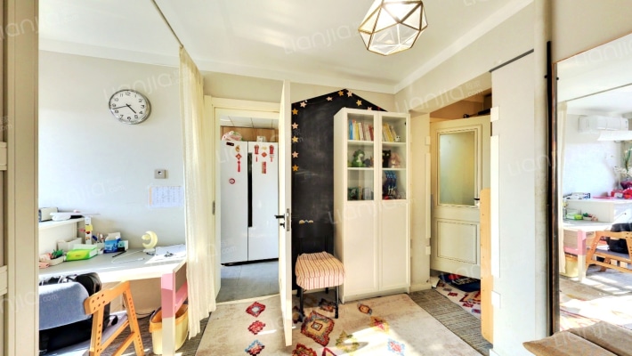 龙泉胡同二手房实景图