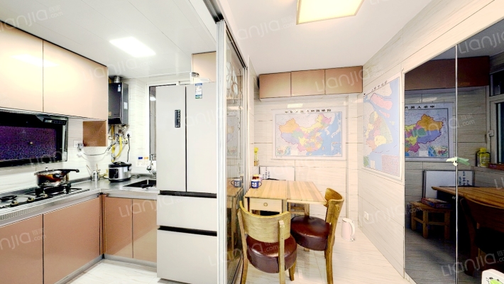 蒙自路380弄二手房实景图