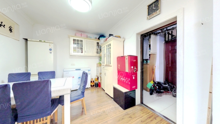 估衣廊二手房实景图