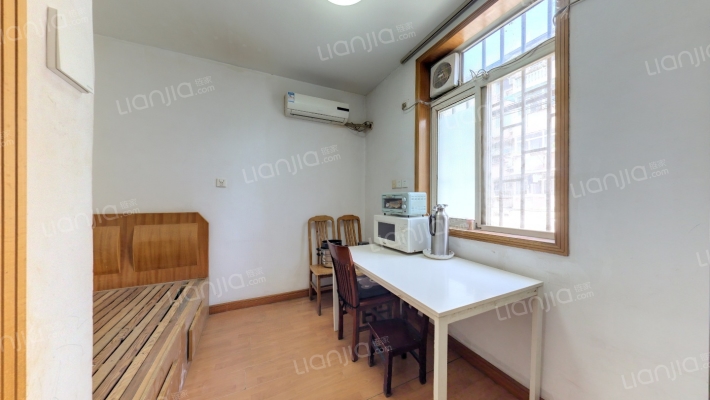 金宁新村小区二手房实景图