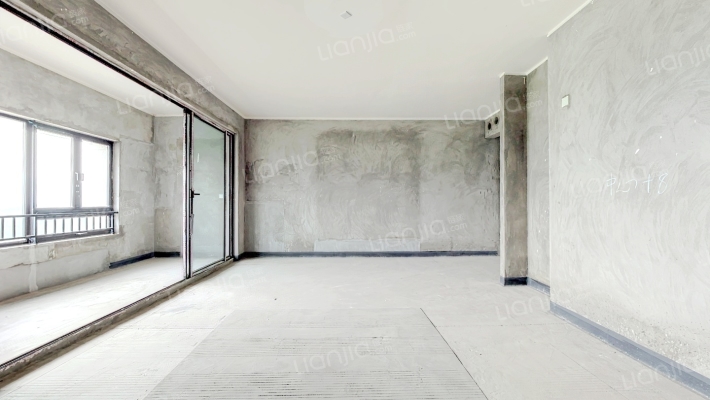 鲁能泰山7号二街区二手房实景图