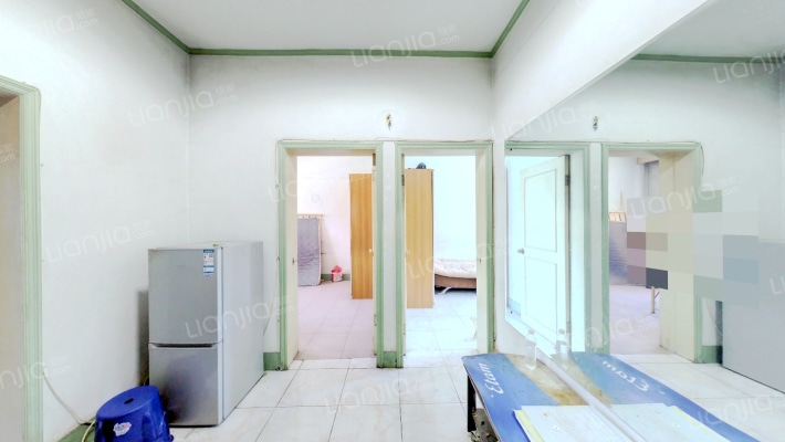 录音机厂宿舍二手房实景图