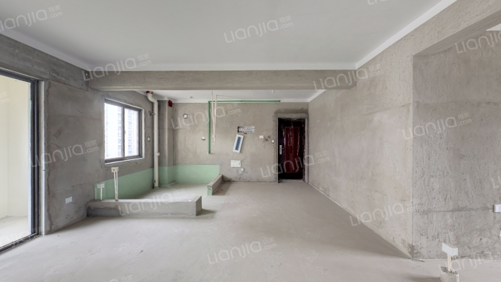 霞镜新城六区二手房实景图