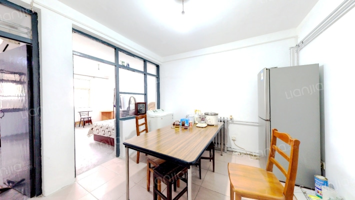 向阳红幸福家园二手房实景图