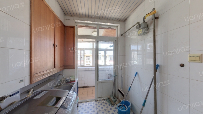 山大北路79号二手房实景图