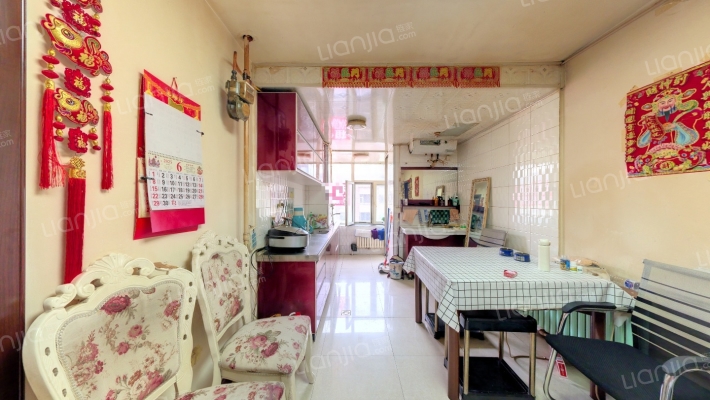 三四小区二手房实景图