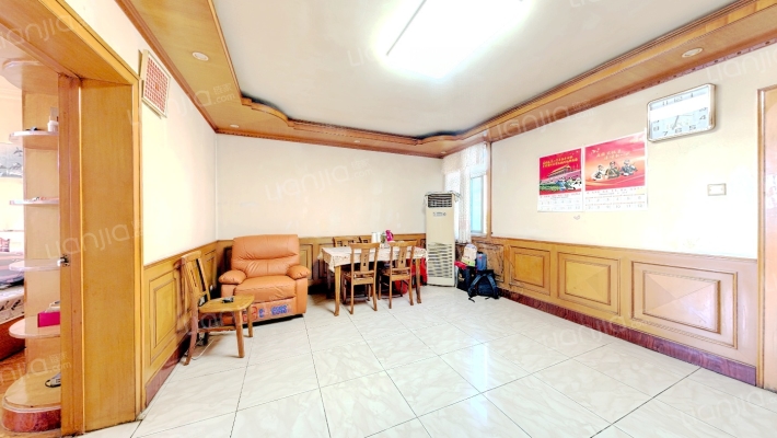 卫岗电信小区二手房实景图