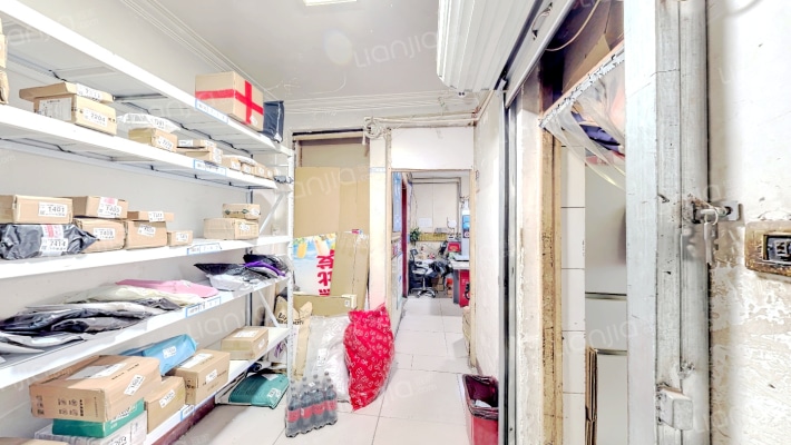 制刷厂宿舍二手房实景图