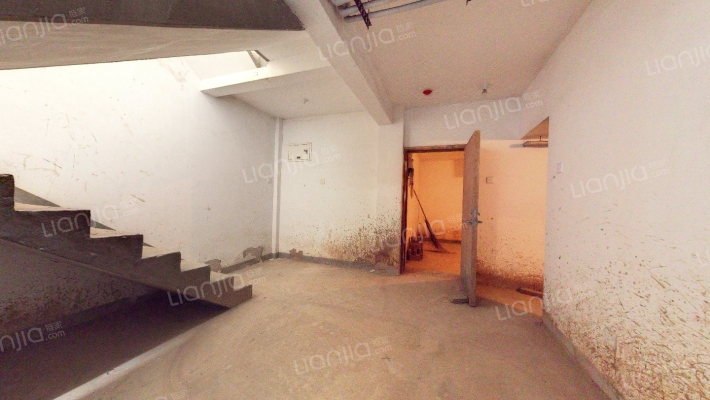 香江别墅一期二手房实景图