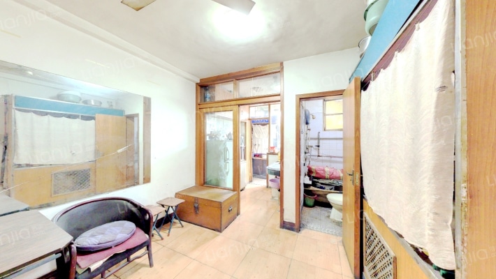 棉七宿舍二手房实景图