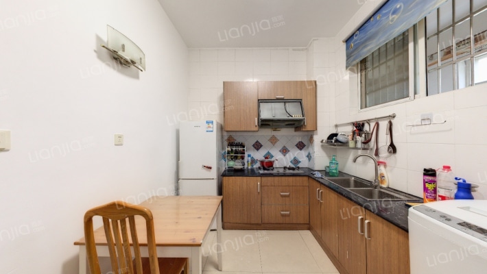 星洲花园单身公寓二手房实景图