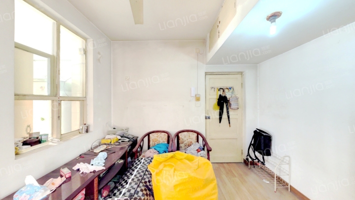 新合街45号二手房实景图