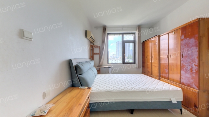 梅山路九号二手房实景图