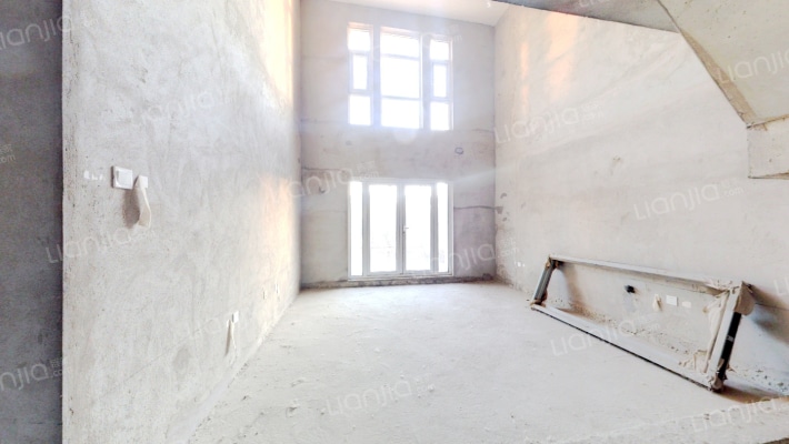 湖语公园二手房实景图