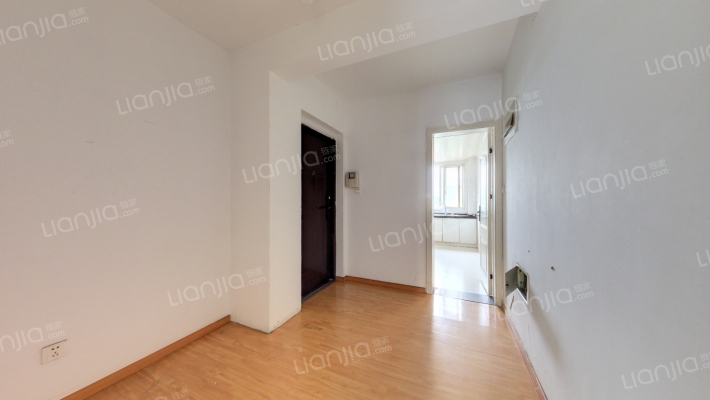 东麒佳苑二手房实景图