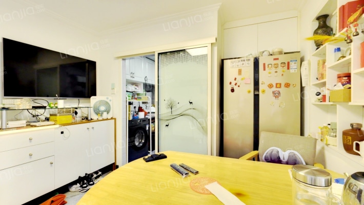 永定路70号院二手房实景图