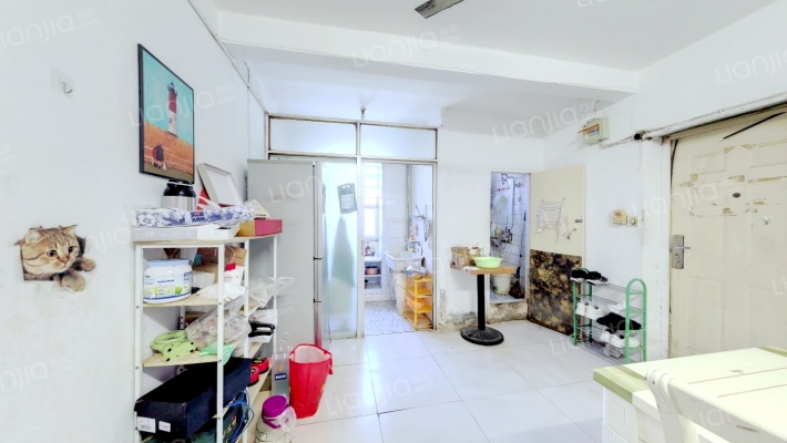 市容委宿舍二手房实景图