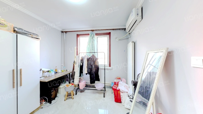 市第一医院宿舍二手房实景图