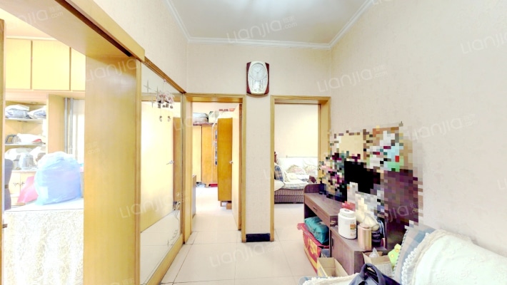 省保险公司宿舍二手房实景图