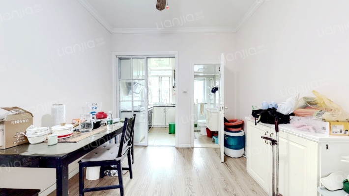 溪畔花园二手房实景图