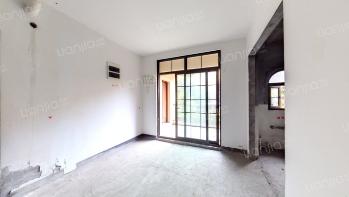 上邦高尔夫国际社区B组团二手房实景图