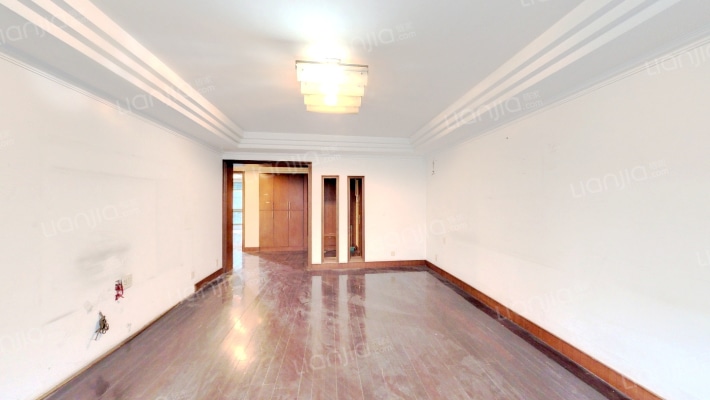 春晖路247号二手房实景图