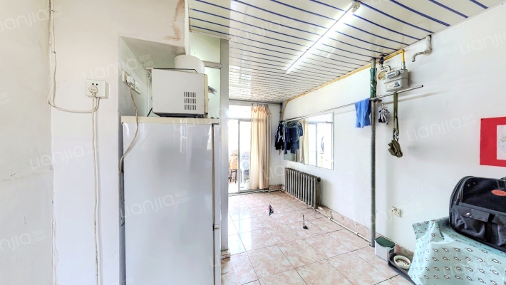 铁厦社区二手房实景图