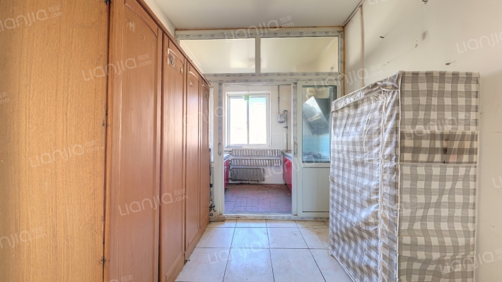 青年南路7号楼二手房实景图