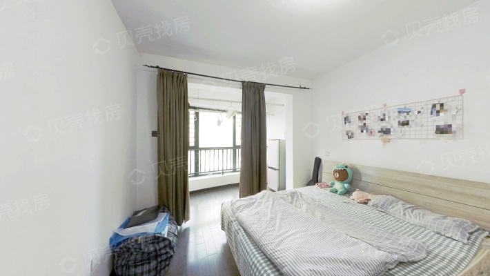 上海城1室1厅1厨1卫，精装修，电梯房，家具全新-卧室