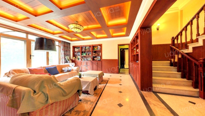 麓山国际翠云岭二手房实景图