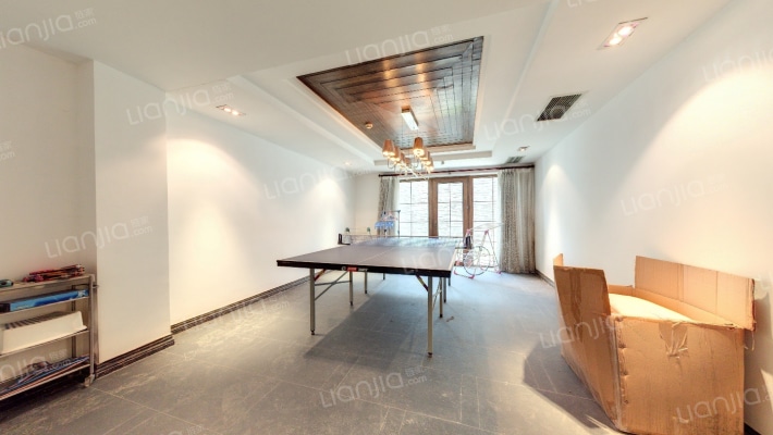 中海瓦尔登湖二手房实景图