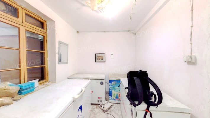 撮造山巷二手房实景图