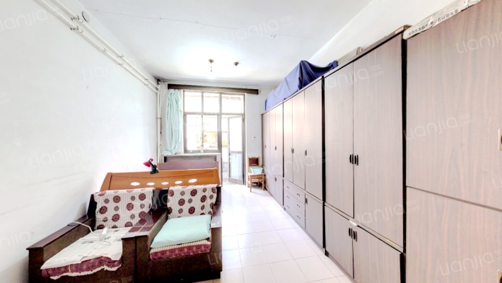 电大街9号楼二手房实景图