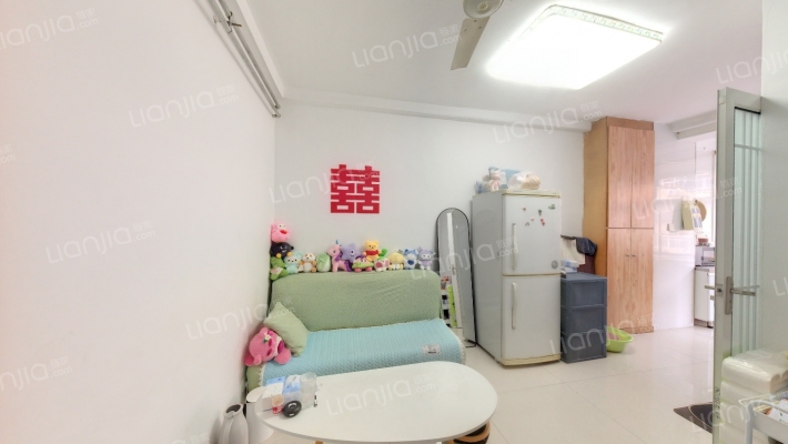 棉七宿舍二手房实景图