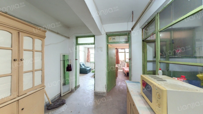 盈江东里二手房实景图