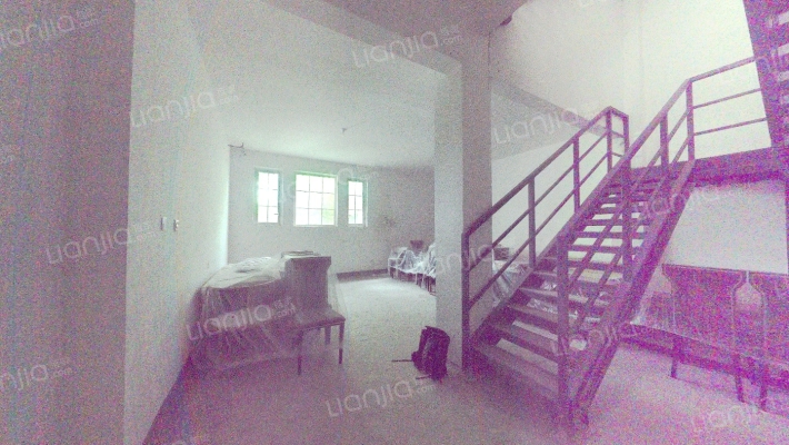 万科君悦云台二手房实景图