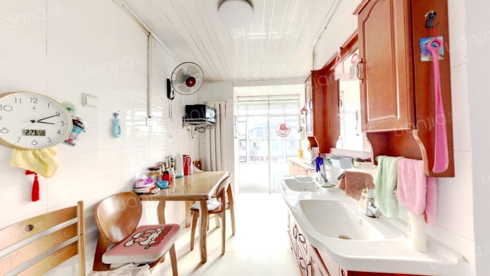 明德路小区二手房实景图