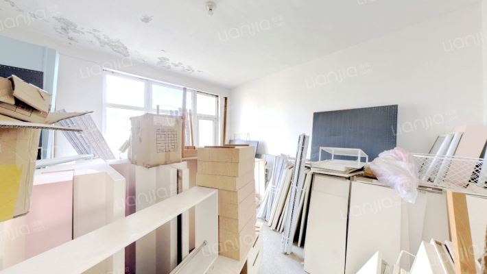 香格蔚蓝A区二手房实景图